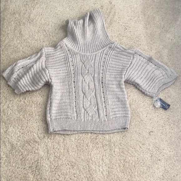 NWT INC gold crop cowl neck size medium - Picture 1 of 1
